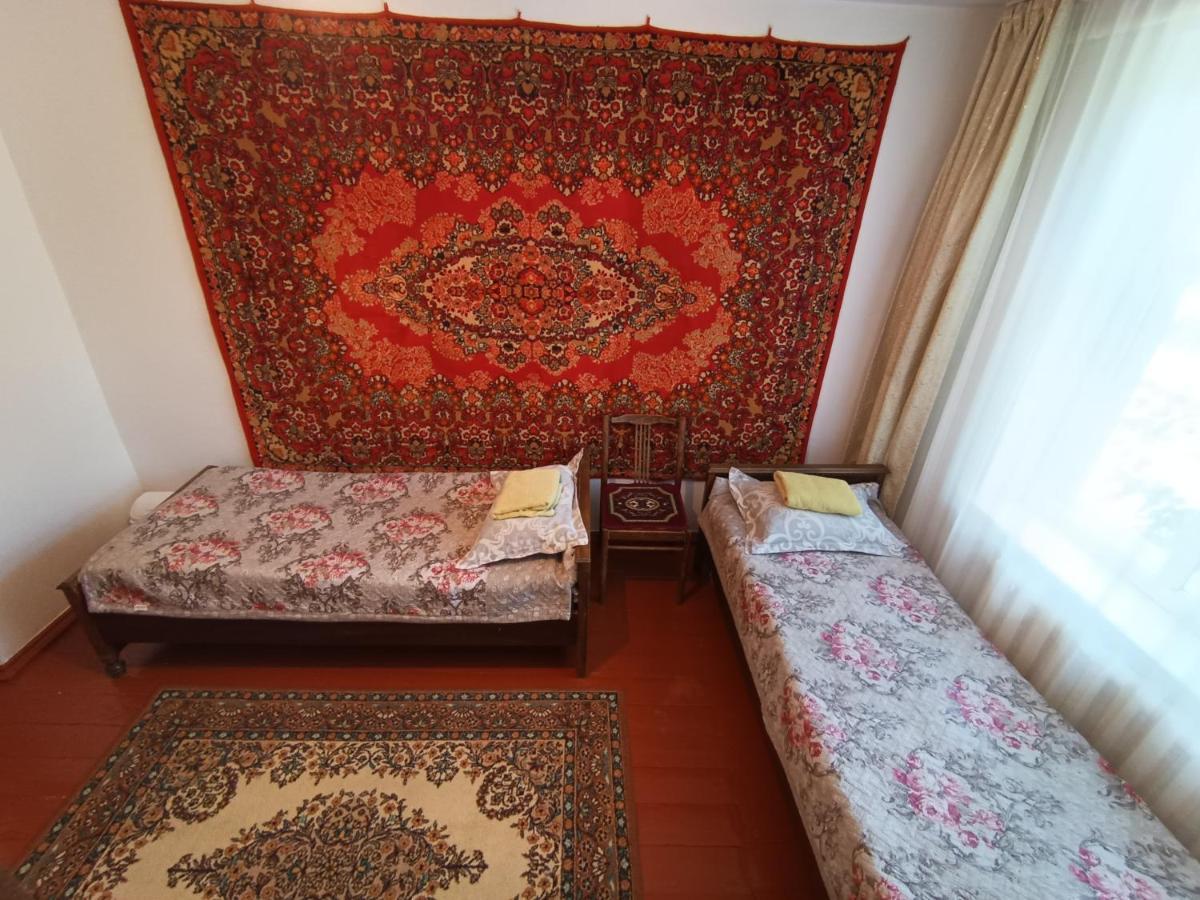 Meerim Guest House Bokonbayevo Екстер'єр фото